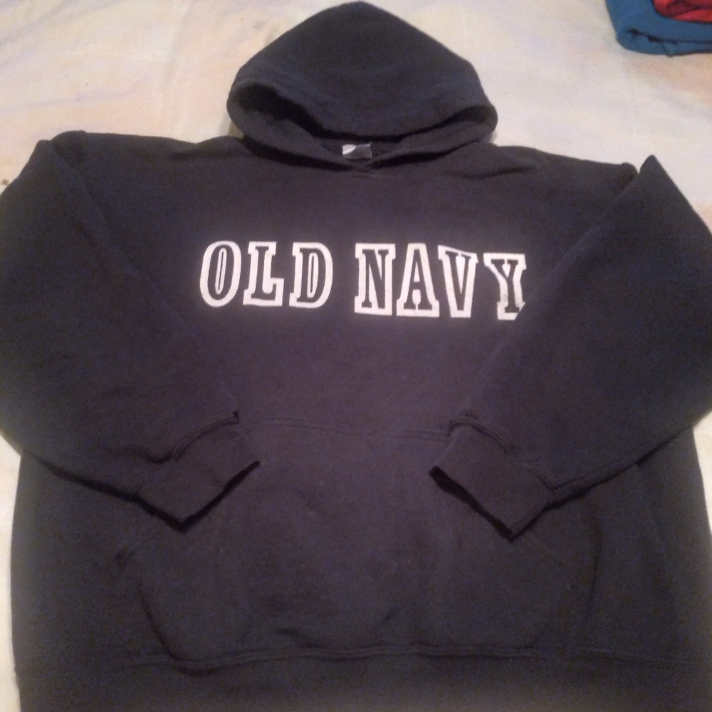 Sweat shirt - Picture 1 of 6